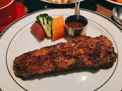 -食间牛排(重庆路万达店)