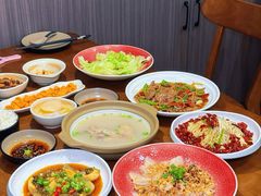 -叁煨蹄花·下饭盐帮菜(人民广场店)