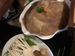 -左庭右院鲜牛肉火锅(南通CBD大有境店)
