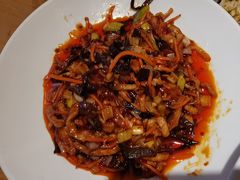 -严记小天府酸菜鱼(西四路店)