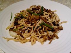 香菇鸡丝-马凯餐厅(长椿街店)