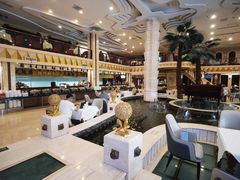 -碧中海汤泉汗蒸酒店