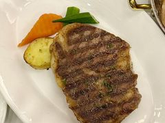 -斗牛士牛排餐厅(嘉里汇店)