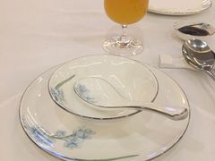 -醉辉皇上海之巅(上海中心大厦店)