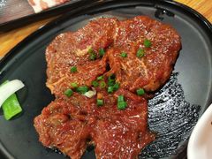 厚牛排-小米烤肉·和牛原切-创意韩料(东关店)