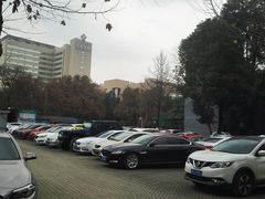 -四川大学华西医院-地下停车场