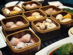 -喜鹊愉家酒店(郑州曼哈顿博览中心地铁站店)