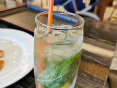 -东方红海鲜百汇(国际大厦店)