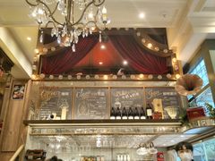 -玛格萝妮比萨屋(四平店)