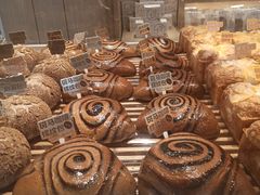 -好利来(东四店)