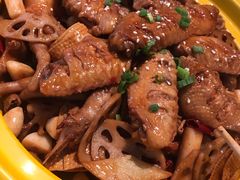-多嘴超级肉蟹煲(欧亚卖场店)