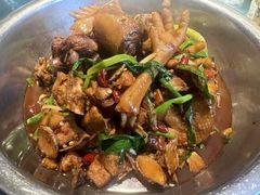 -萬家灯火·私房湘菜·22年老手艺(南岭大道店)