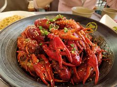-肥肥虾庄·金牌油焖大虾(汉口城市广场店)