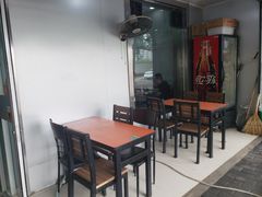 -芳芳餐厅(白沙路店)