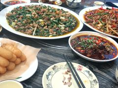 -江湖黑大兔(杨家坪店)