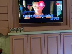 -范特西FANTASY量贩式KTV(民主广场店)