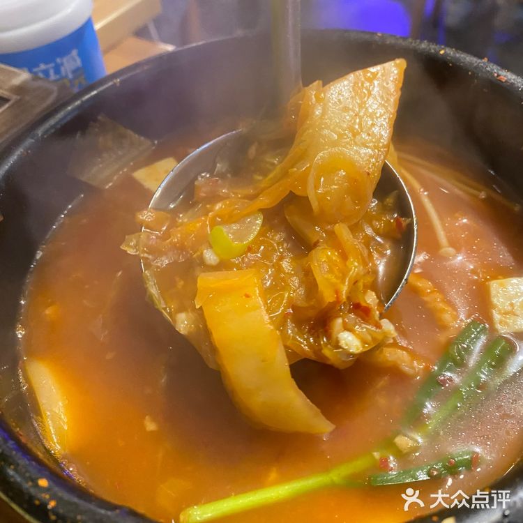 圣诞约会餐厅指南|九尾壶·炭火烤肉