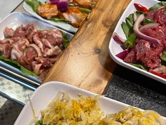 酸菜五花肉-一家东北烤肉(华大店)