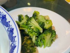 -南京金牛湖巨碗鱼头