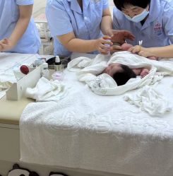 -优贝恩母婴护理中心