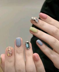 -Lucky girl建构养甲·中式翘睫专业店