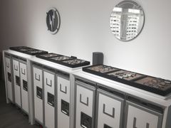 -目艮眼镜SHOWROOM(品牌集合店)