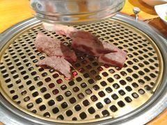 -唯成•韩国炭火烤肉 유성고기