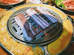 -青瓦炭韩潮烤肉(花园道店)