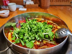 -大众跷脚牛肉馆·非遗传承单位(峨眉山店)