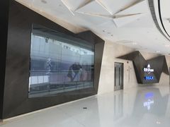 -英皇UA电影城(虹桥天地店)