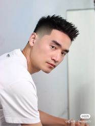-东方美妍小鹏造型