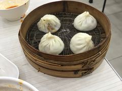 -珊珊小笼馆(仙霞路店)