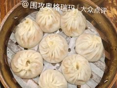 -莱莱小笼·乔艾