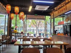 -丽丽三鲜螺蛳粉(田林路店)