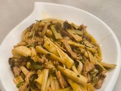 野山笋炒肉丝-紫藤园·天目湖大鱼头(南山竹海店)