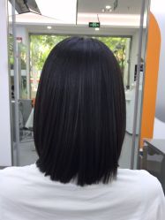 -首脑美发沙龙