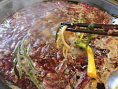 -黄潇洒老火锅(九眼桥宏济巷店)