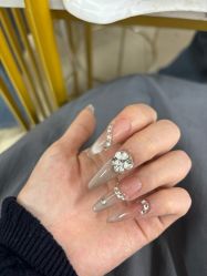 -尤米一站式美甲美睫