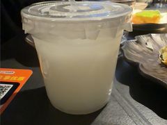 -铭牛烧肉·和牛海鲜自助(高新月牙湖店)