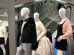 -H&M(鹏欣水游城店)