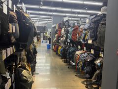 -迪卡侬(大英山店)