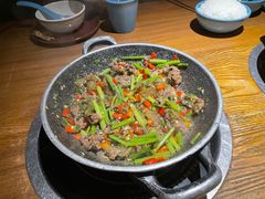 -吃饭皇帝大土家民族菜(正大广场店)