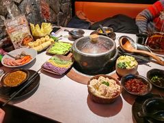 -芸山季·云南野生菌火锅(人民广场来福士店)