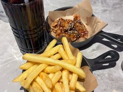 -必胜客(滨江店)