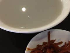 -聚德华天护国寺小吃(甜水园店)