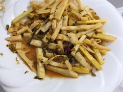 -天乐农家鱼头王(天目湖店)