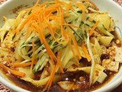 -巴依兄弟西域美食(机场店)