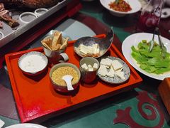 奶茶伴侣-九十九顶毡房(阜石路店)