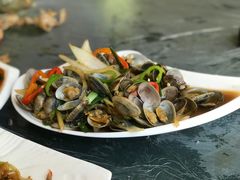 -覃记海鲜美食餐厅