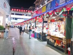 -解放路步行街                